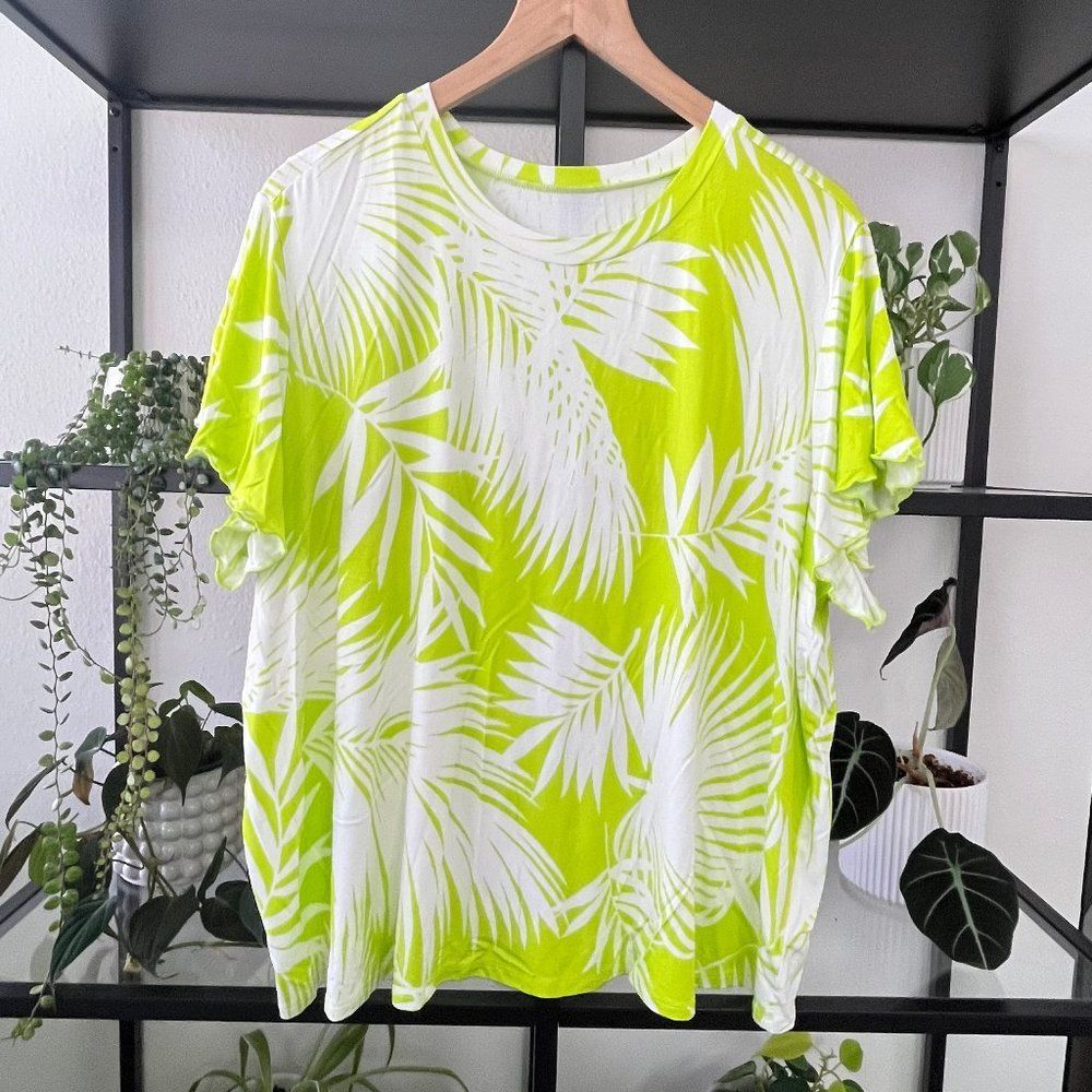 Torrid Lime Green & White Leaf Print Top - Size 1X